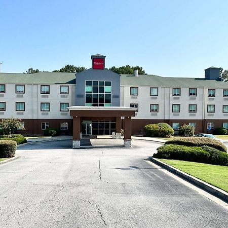 Ramada By Wyndham Lithia Springs Atlanta Hotel Bagian luar foto